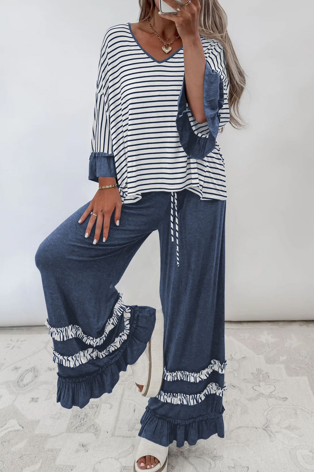 V Neck Ruffle Contrast Sleeve Top Drawstring Pants 2pcs Set