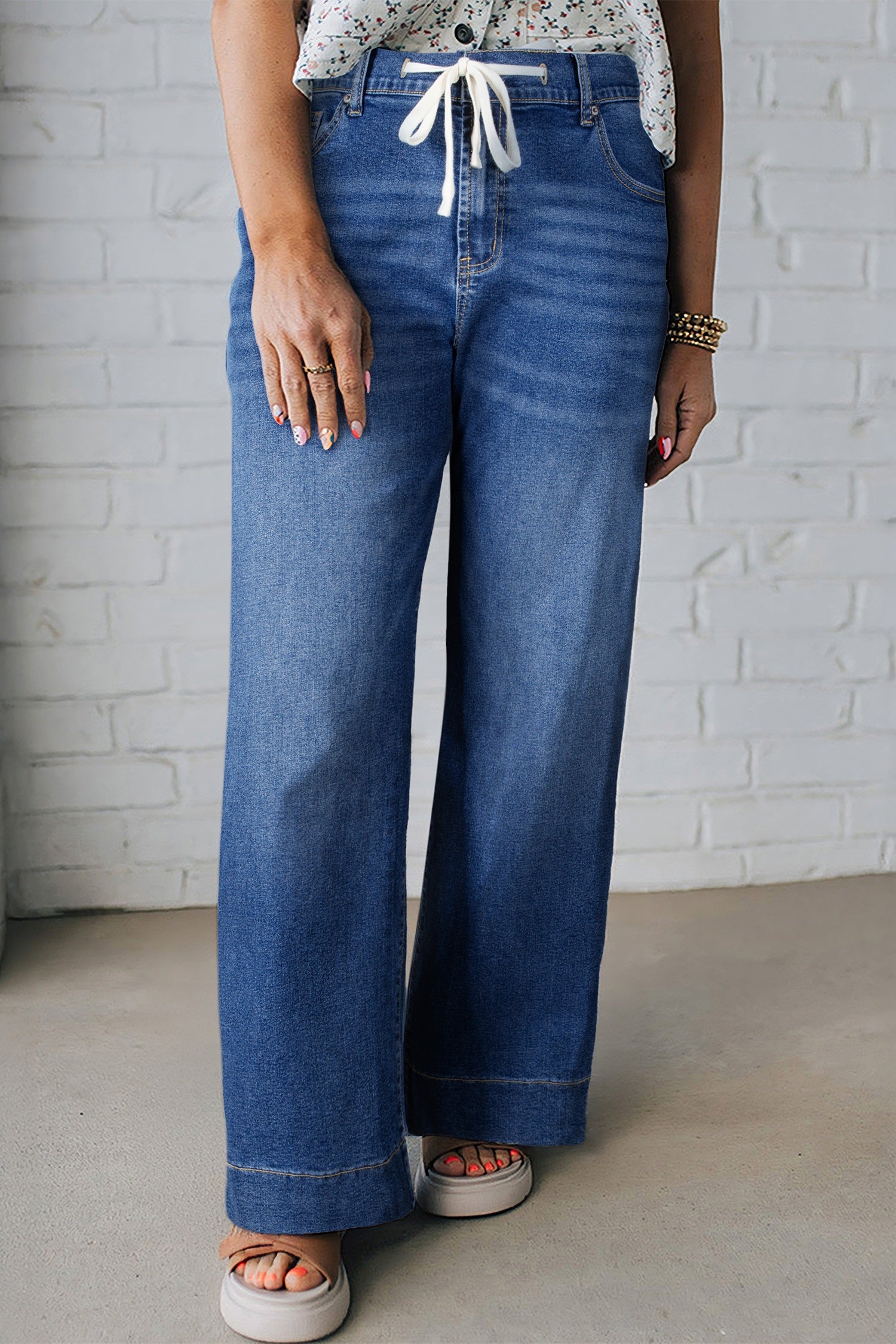Acid Wash Contrast Lace-up Plus Size Jeans