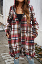 Load image into Gallery viewer, Plaid hooded shacket