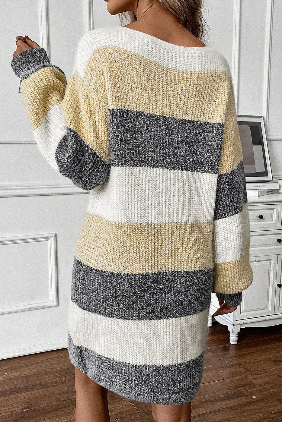 Colorblock Bubble Sleeve Sweater Dress