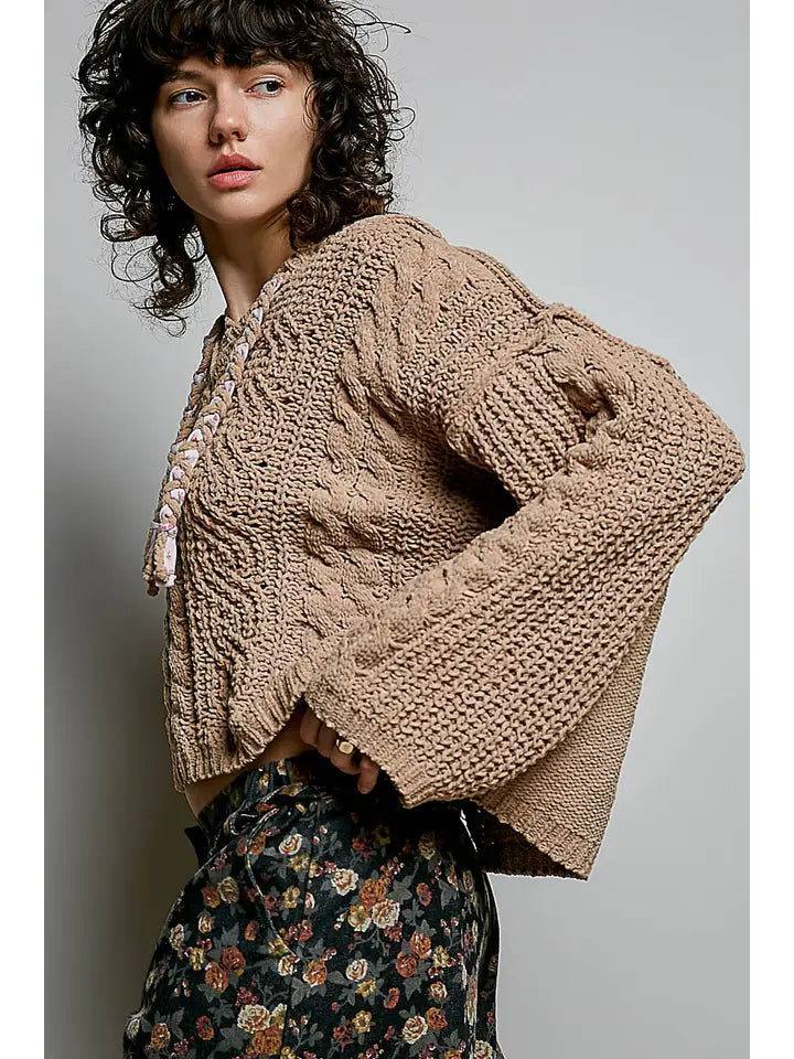 Oversized V Neck - Caramel POL