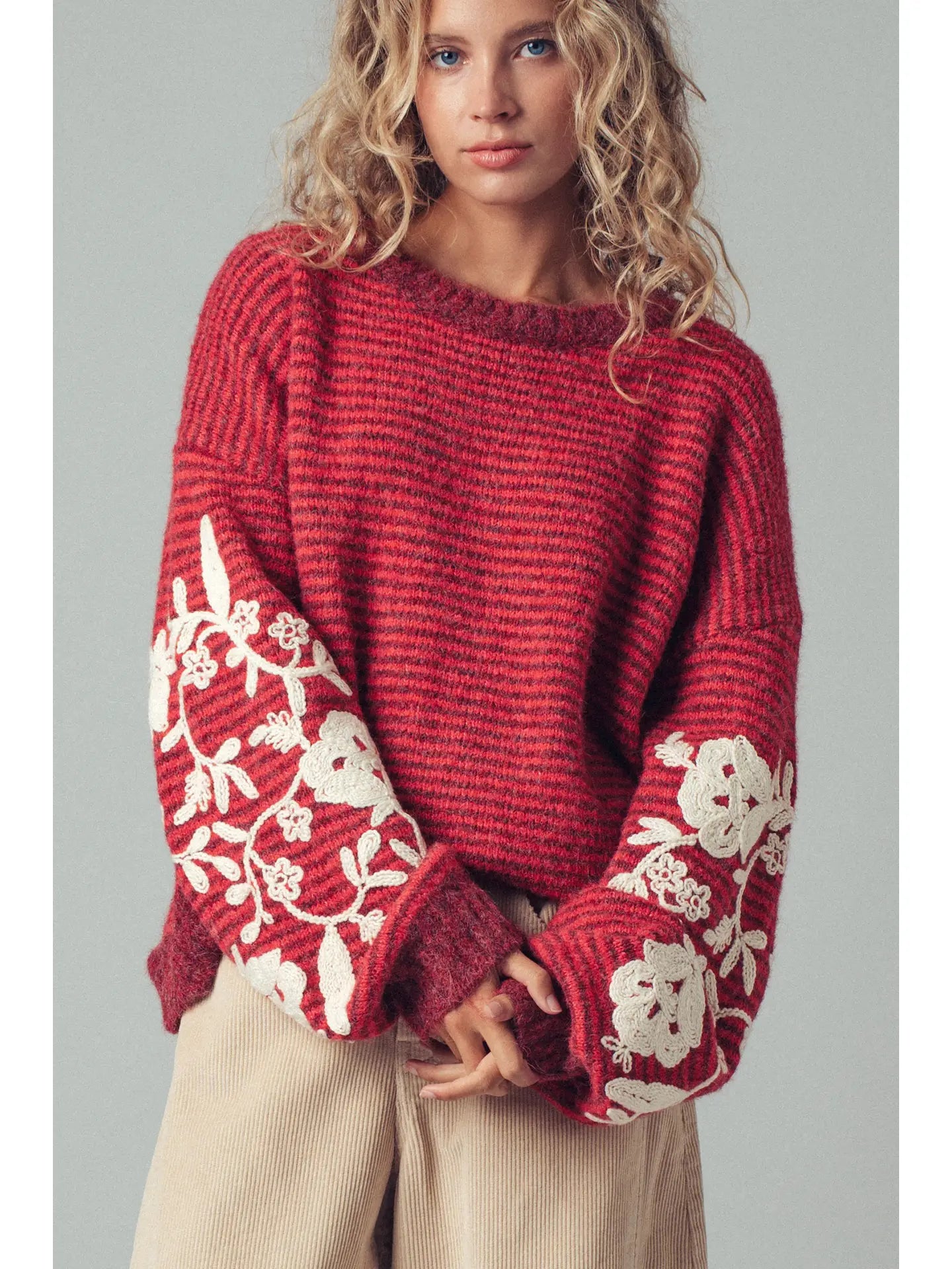 Floral Embroidered Sweater - Burgundy//Red