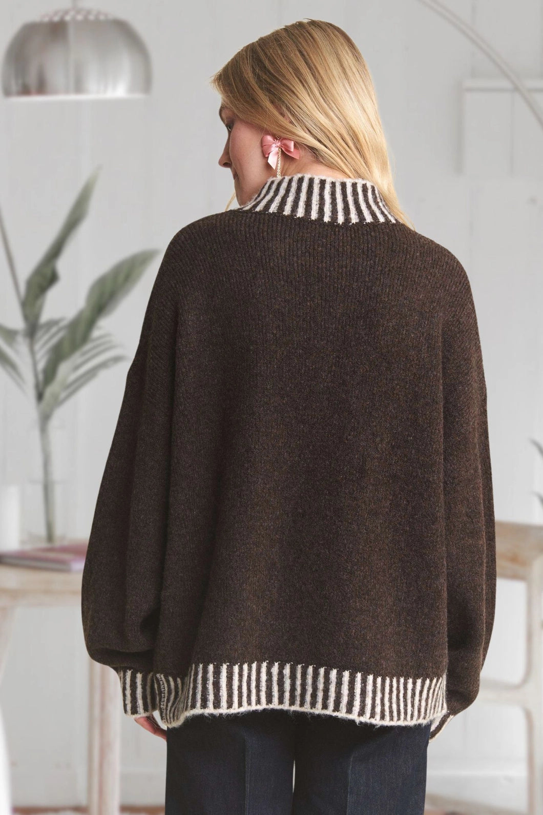 Edge Accent Loose Fit Sweater Top