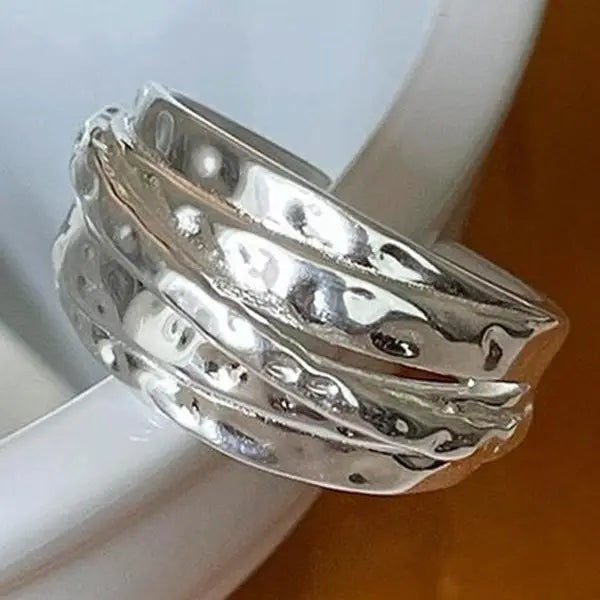 Adjustable Geometric Ring