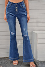 Load image into Gallery viewer, Dee - Distressed denim